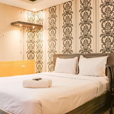 Spacious Studio At Gateway Ahmad Yani Cicadas Apartment By Travelio